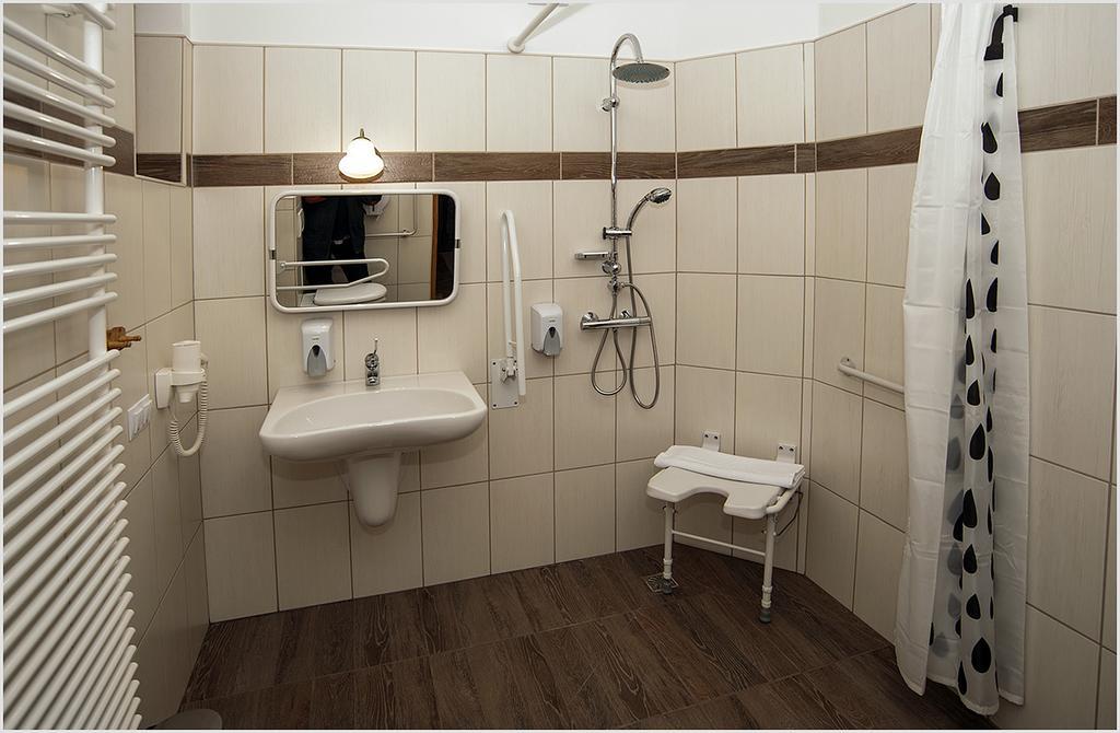 Szent Gellert Borhaz Es Vendegfogado Bed and Breakfast Makó Eksteriør billede